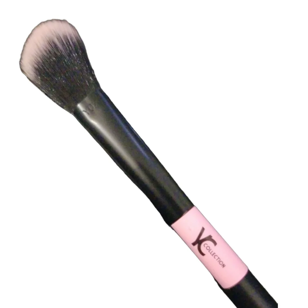 YC Collection Y02 Glow Brush!
